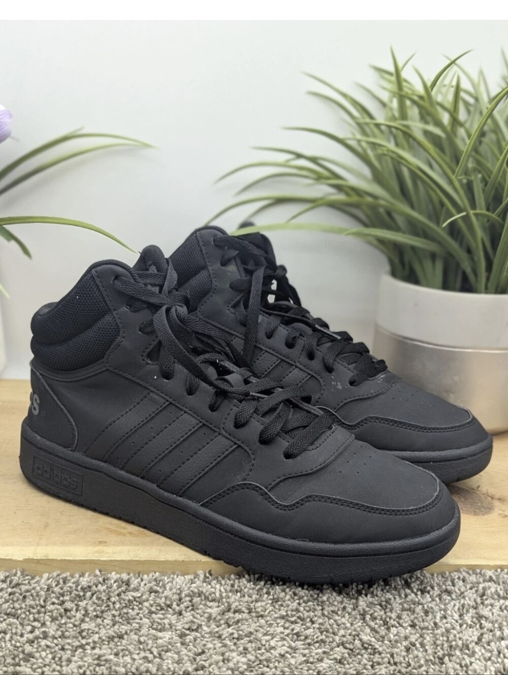 adidas Hoops 3.0 Black Mid Mens Size 8.5 Basketball Shoes Casual Comfort
